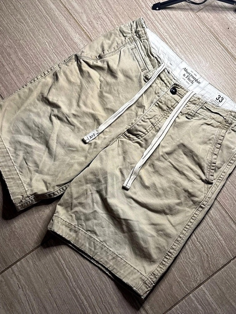 Abercrombie & Fitch Men's Cargo Shorts Tan Waist 33